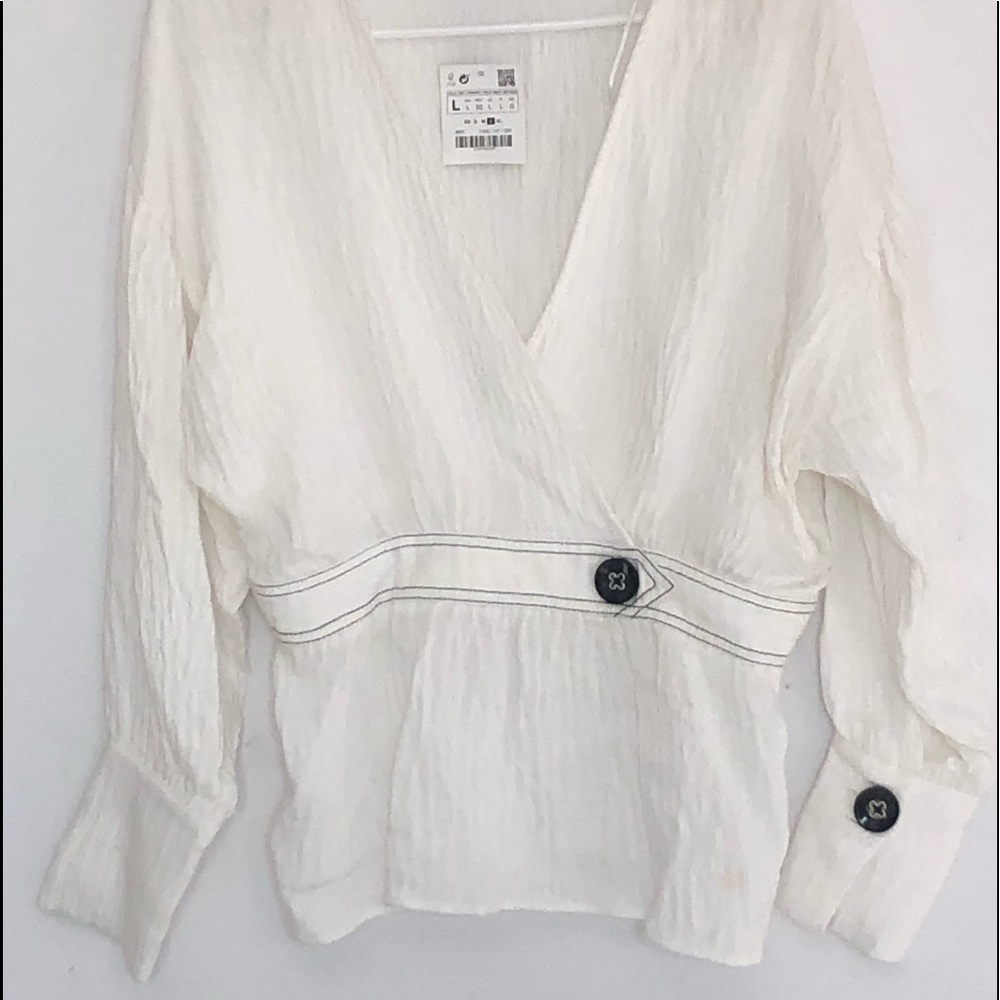 Zara Blouse With Contrasting Topstitching - Picture 6 of 8